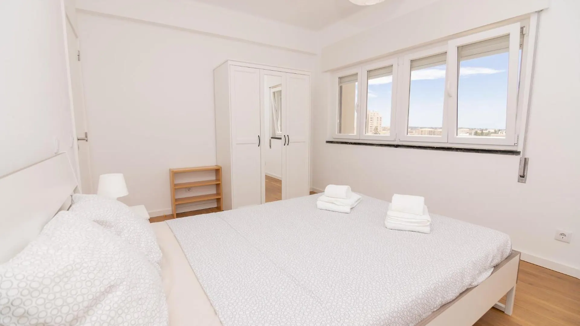 Portimao 2 Bedroom By Innkeeper 0*,  ポルトガル